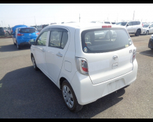 Daihatsu Mira e:S 2017
