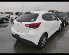 Mazda Demio 2017
