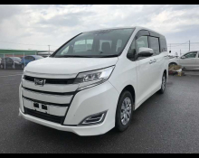 Toyota Noah 2018