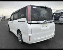 Toyota Noah 2018