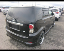 Toyota Corolla Rumion 2010