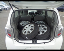 Daihatsu Mira e:S 2017