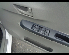 Daihatsu Mira e:S 2017