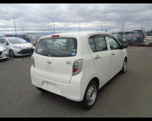 Daihatsu Mira e:S 2017