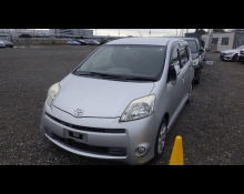 Toyota Passo Sette 2010