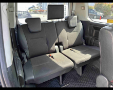 Toyota Voxy 2012