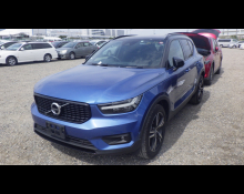 Volvo XC40 2021
