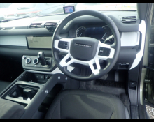 Land Rover Deffender 2023