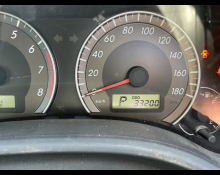 Toyota Corolla Fielder 2010