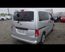 Nissan NV200 2015