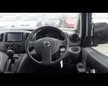 Nissan NV200 2015