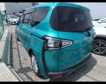 Toyota Sienta 2019