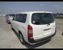 Toyota Probox Van 2017