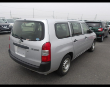 Toyota Succeed Van 2017