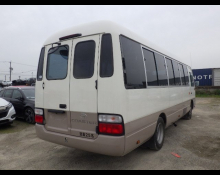 Toyota Coaster 2011