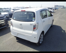 Daihatsu Mira e:S 2017