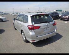 Toyota Corolla Fielder 2017