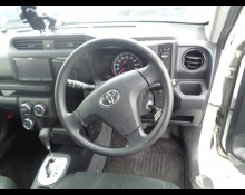 Toyota Succeed Van 2017