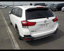 Toyota Corolla Fielder 2015