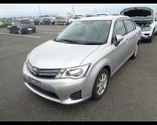 Toyota Corolla Axio 2013