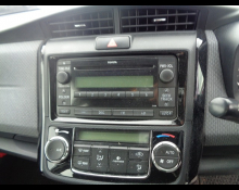 Toyota Corolla Axio 2013