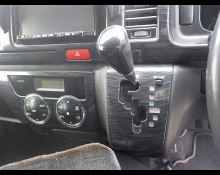 Toyota Hiace Van 2013