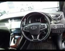 Toyota Harrier 2014