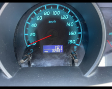 Toyota Hiace Wagon 2013