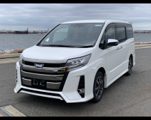 Toyota Noah 2021