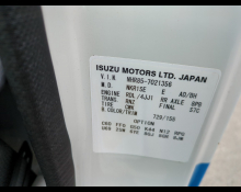 Isuzu Elf Truck 2017