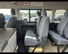 Toyota Hiace Commuter 2012