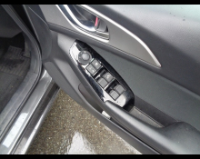 Mazda Axela Sports 2017