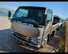 Isuzu Elf 2018