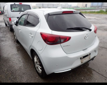 Mazda Mazda2 2020