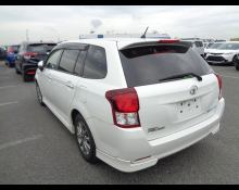 Toyota Corolla Fielder 2013