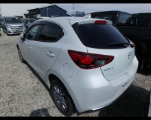Mazda Mazda2 2022
