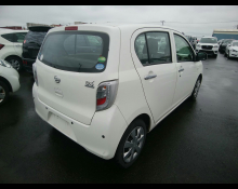 Daihatsu Mira e:S 2017