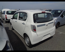 Daihatsu Mira e:S 2017