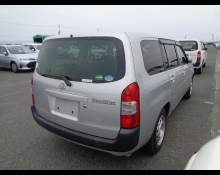 Toyota Probox Van 2017