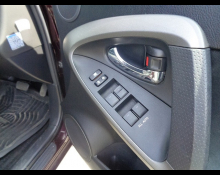 Toyota Vanguard 2011