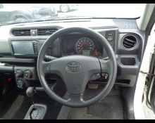 Toyota Probox Van 2017