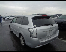 Toyota Corolla Fielder 2012