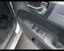 Toyota Corolla Fielder 2012