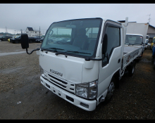 Isuzu Elf 2016