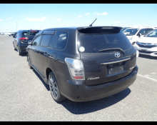 Toyota Corolla Fielder 2010