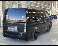 Toyota Hiace Van 2011