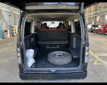 Toyota Hiace Van 2011