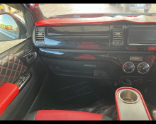 Toyota Hiace Van 2011