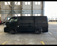 Toyota Hiace Van 2011