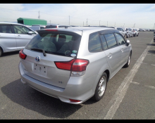 Toyota Corolla Fielder 2017